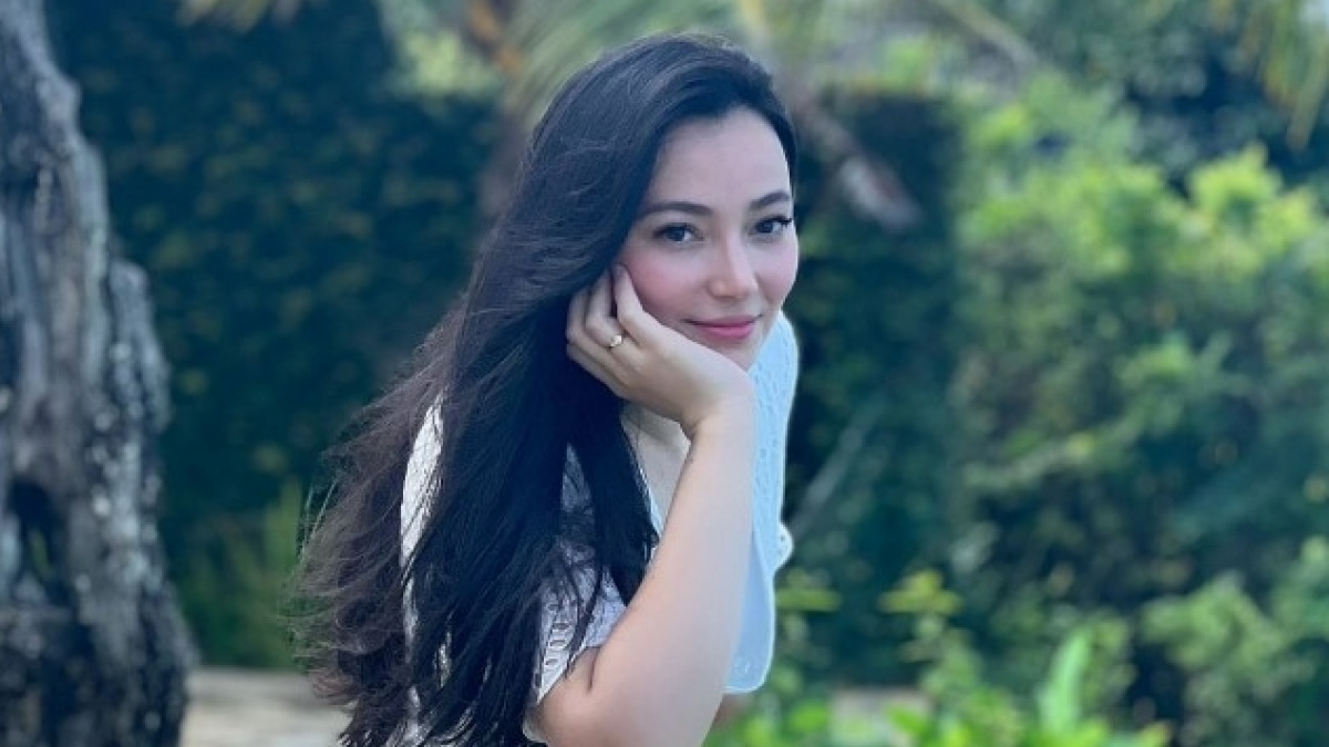 Asmirandah Dilarikan ke Rumah Sakit, Kaki Robek Sampai Dapat Delapan Jahitan