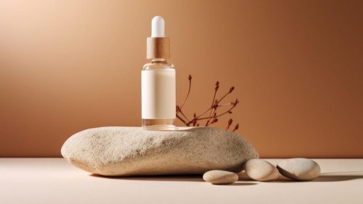 5 Serum Hyaluronic Acid Terbaik untuk Kulit Dehidrasi, Bikin Wajah Sehat dan Lembap