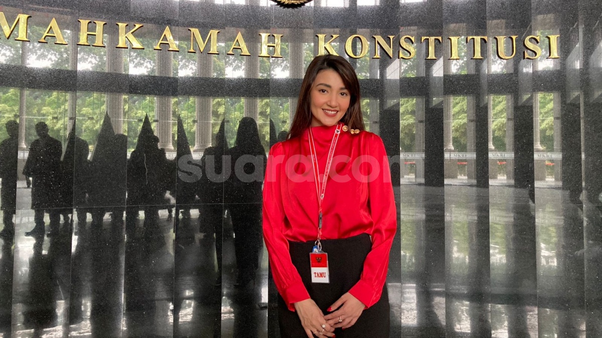 Atalarik Syach Kelimpungan Rumahnya Dieksekusi, Tsania Marwa Asyik Unggah Video Bareng Anak
