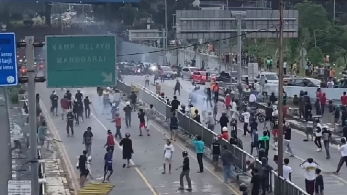 Tawuran Beda RW Pecah Lagi, Deklarasi Damai Jilid II di Bassura jadi Sia-sia!