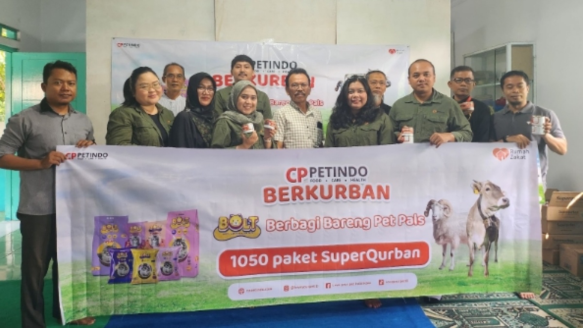 Rumah Zakat Salurkan Ribuan Paket SuperQurban untuk Keluarga Pra Sejahtera