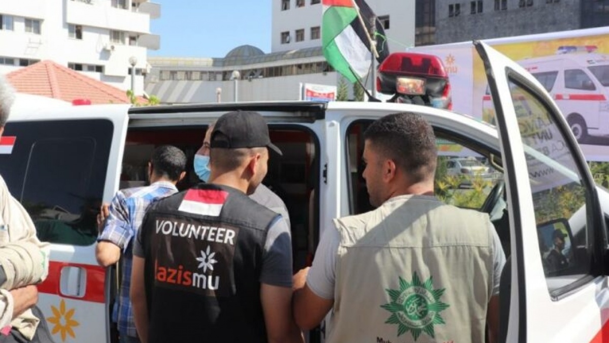 Muhammadiyah Beri Beasiswa Warga Palestina saat Tokoh NU Temui Presiden Israel