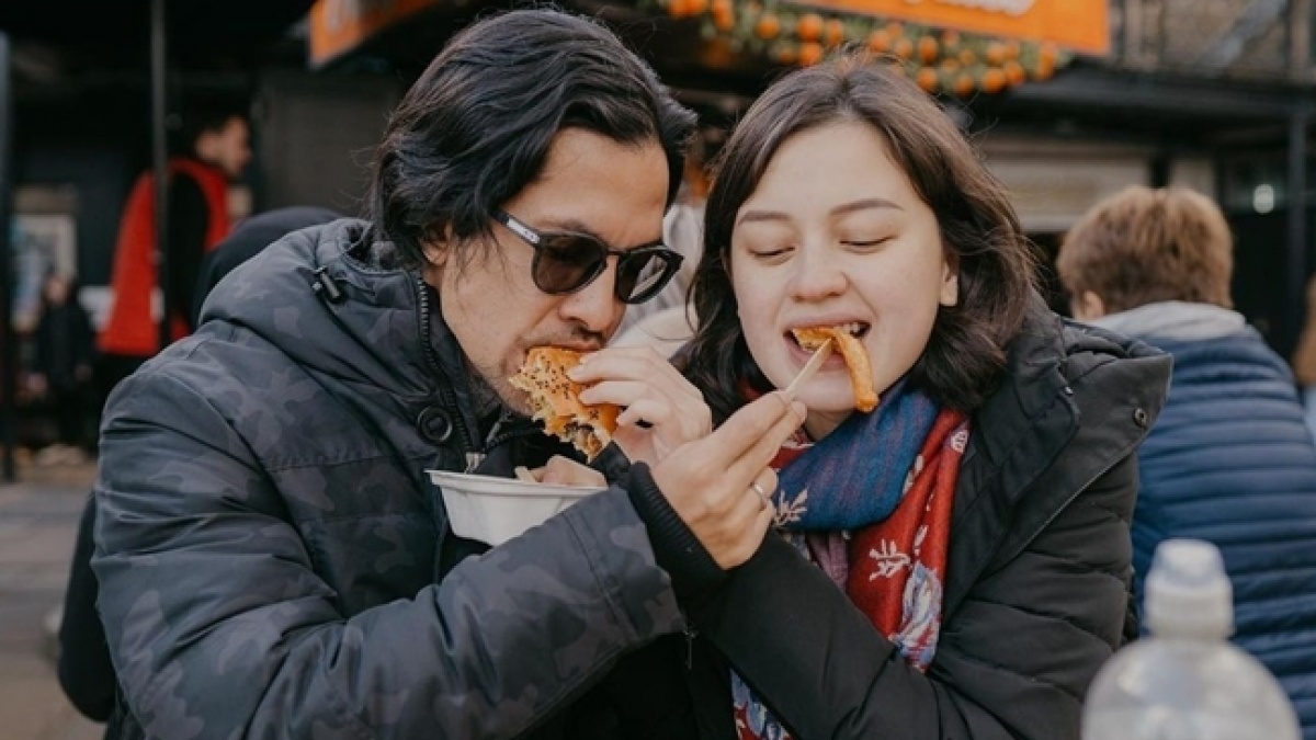 9 Potret Mesra Kimberly Ryder dan Edward Akbar, Pernikahan di Ambang  Perceraian