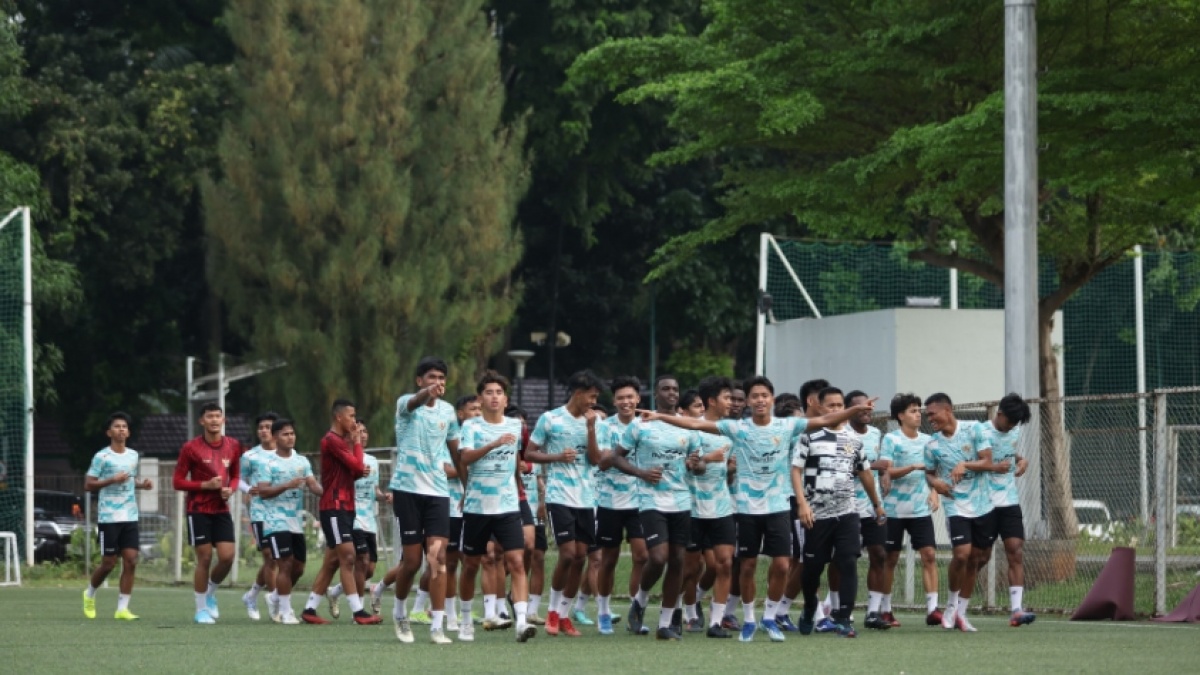 Reinkarnasi Legenda Sepak Bola? 3 Pemain Timnas Indonesia U-19 Punya Nama Mirip Bintang Dunia