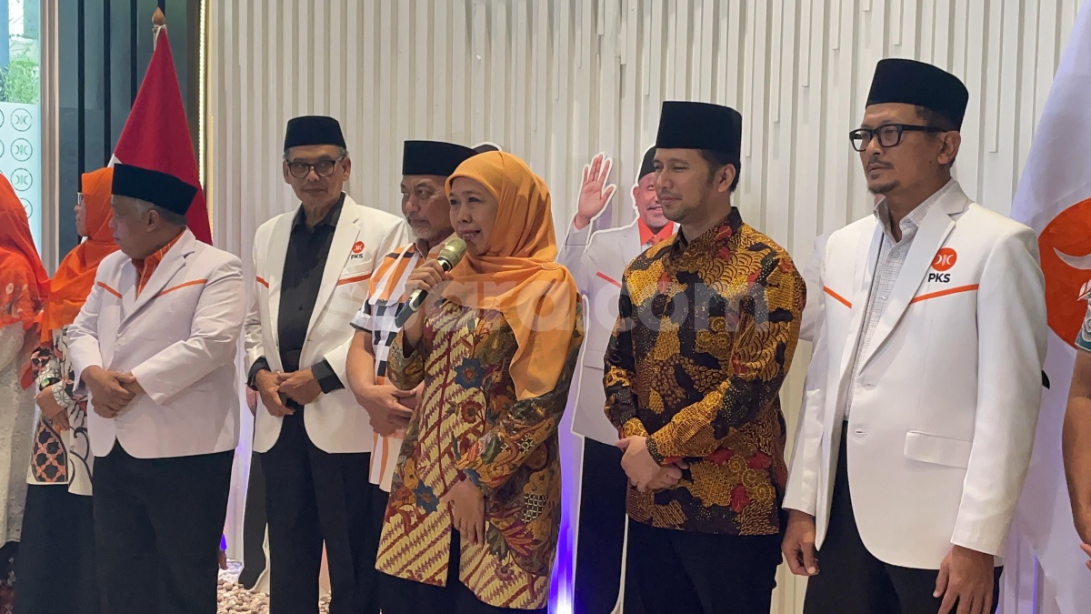 Elektabilitas Unggul Jauh dari Pesaingnya, Pengamat Ingatkan Ini untuk Pasangan Khofifah-Emil