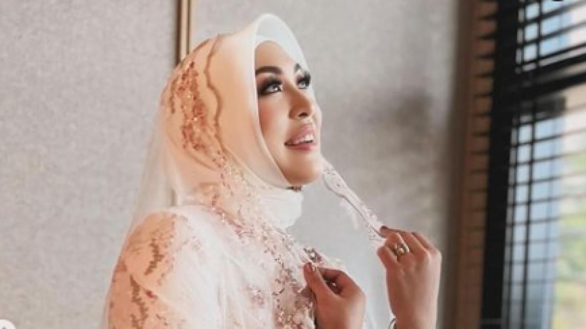 Posisi Duduk Angelina Sondakh di Acara Pengajian Aaliyah Massaid Tuai Rasa Kecewa