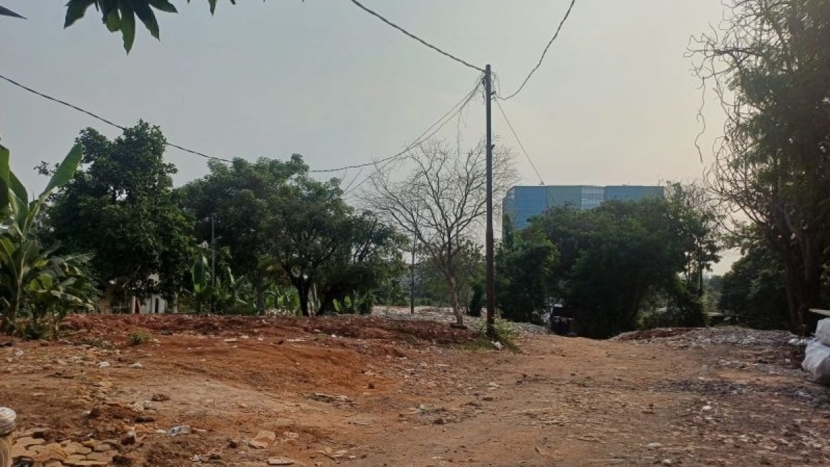 Kesaksian Warga Lihat Bentrok Massa Rebutan Lahan Di Kembangan: Bawa Samurai Di Kebun, Emak-emak Ketakutan