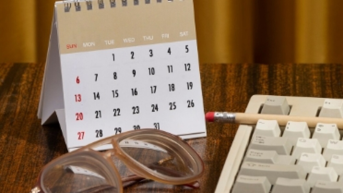 7 Momen Bersejarah di Tanggal 4 Desember Mulai Hari Artileri Sampai Kaus Kaki