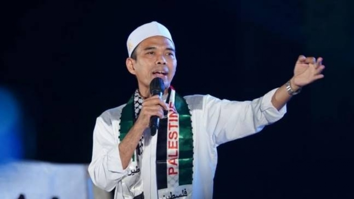 Ustadz Abdul Somad Ikut Pamerkan Ijazah, Publik Sentil Jokowi: Padahal Segampang Ini