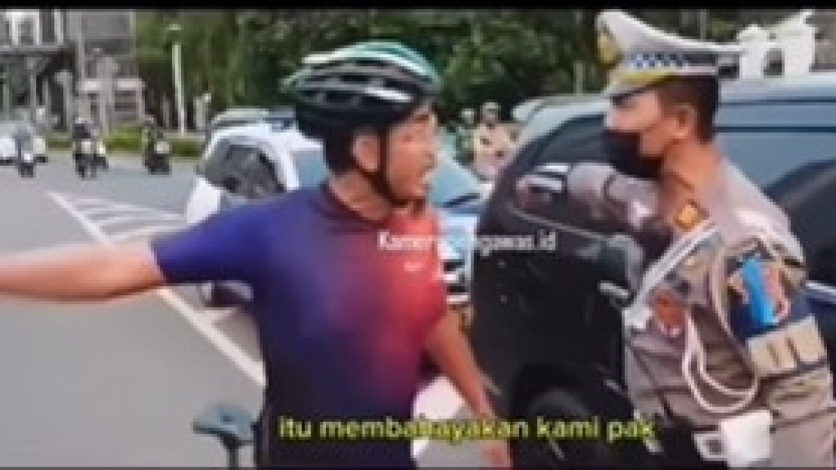 Viral Pengendara Road Bike Ngotot Masuk Jalur Cepat Jalan Sudirman, Dishub DKI Bilang Ini