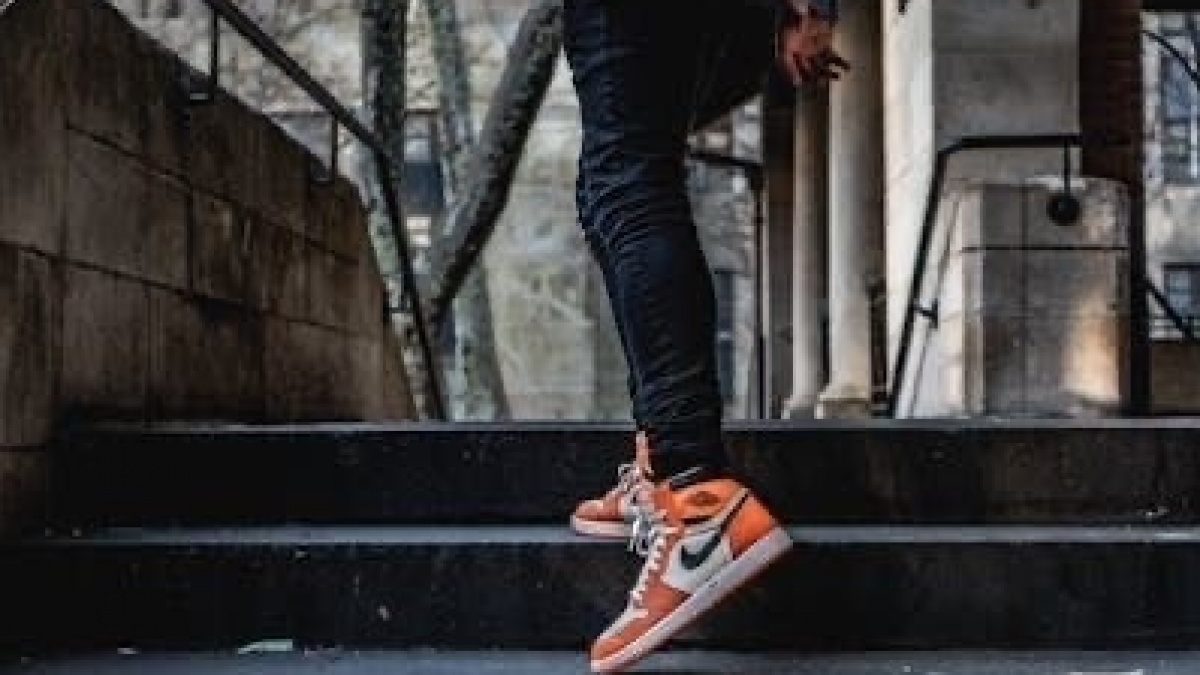 Hari Terakhir Dapatkan Sneakers Impian, Eksklusif Hanya di BRImo x USS Downtown Market Surabaya!