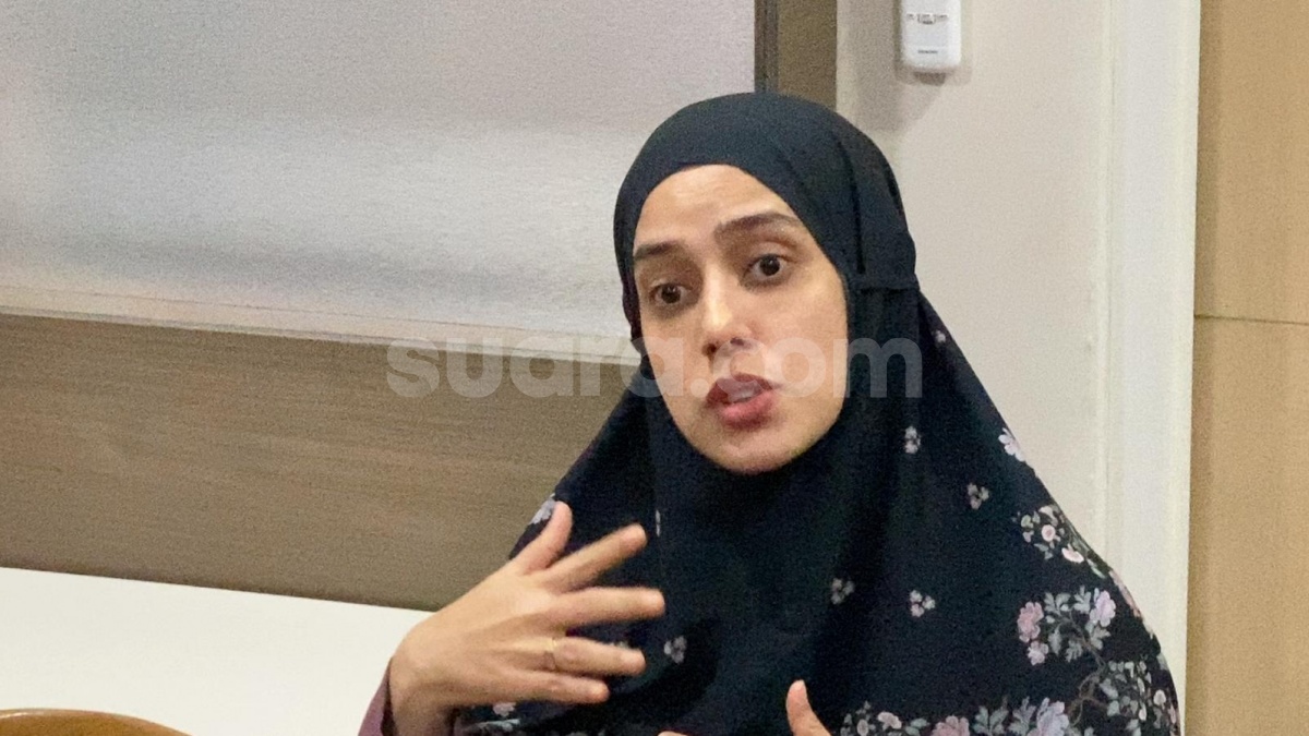 Digempur Isu Cerai, Fairuz A Rafiq Akhirnya Beri Klarifikasi