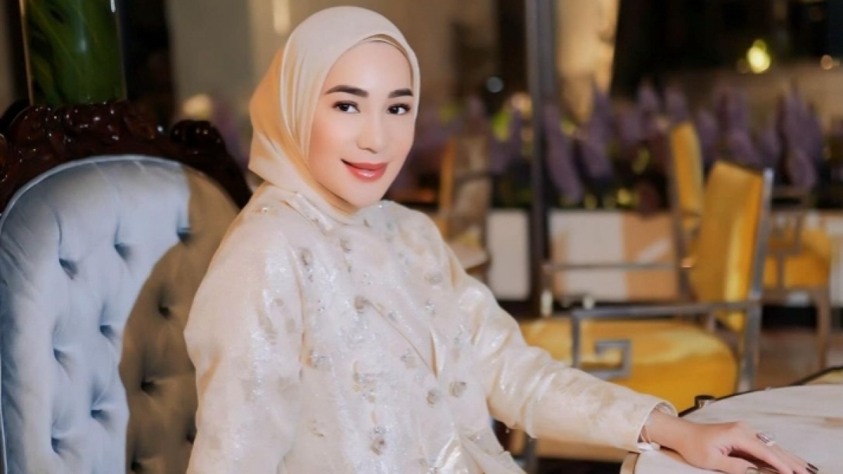 Dari London Hingga Paris, Intip 5 Destinasi Liburan Mewah ala Erin Taulany
