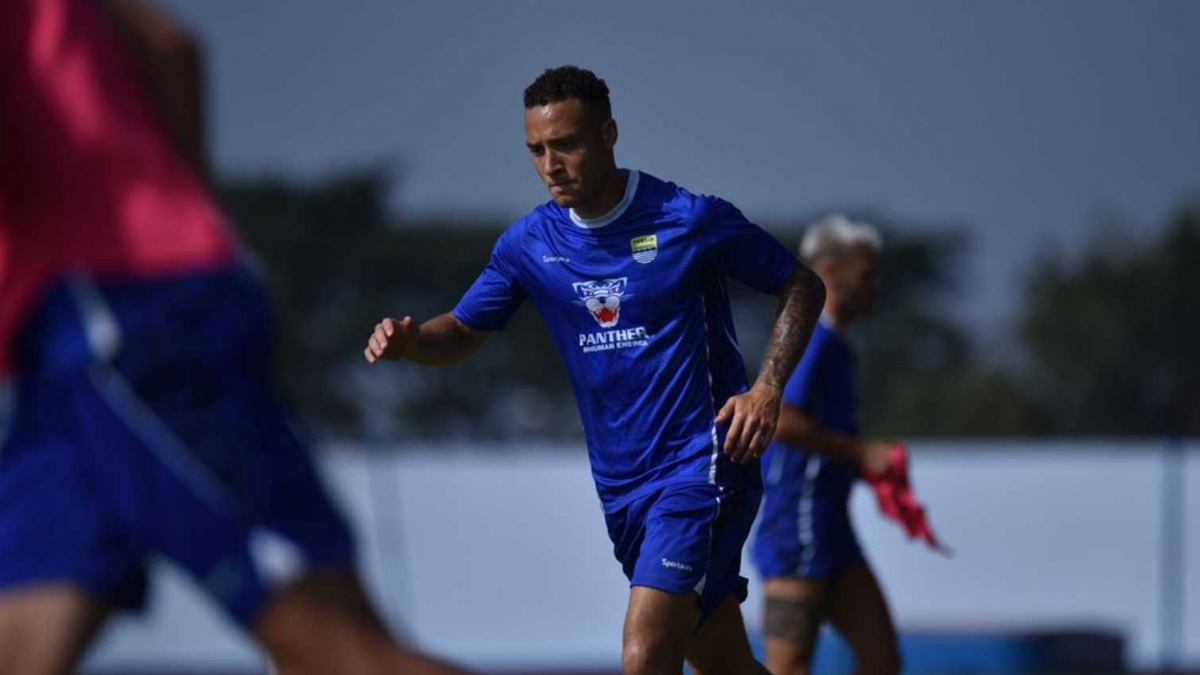 Kabar Persib: PSS Sleman dan Sriwijaya FC Rebutan Mailson Lima
