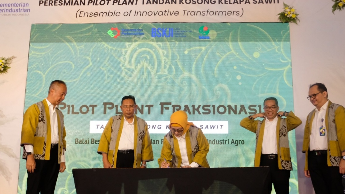 Rekind Bangun dan Operasikan Pabrik Percontohan Pengolahan Limbah Kelapa Sawit