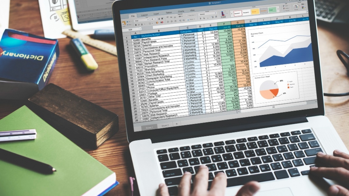 Cara Mengotomatisasi Laporan di Microsoft Excel untuk Meningkatkan Produktivitas