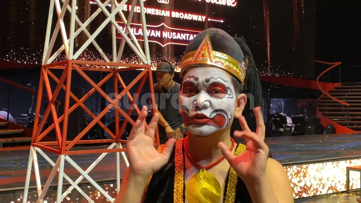 Jarang Terjadi, Indra Bekti Jadi Wayang dan Perankan Bagong di Pagelaran Sabang Merauke