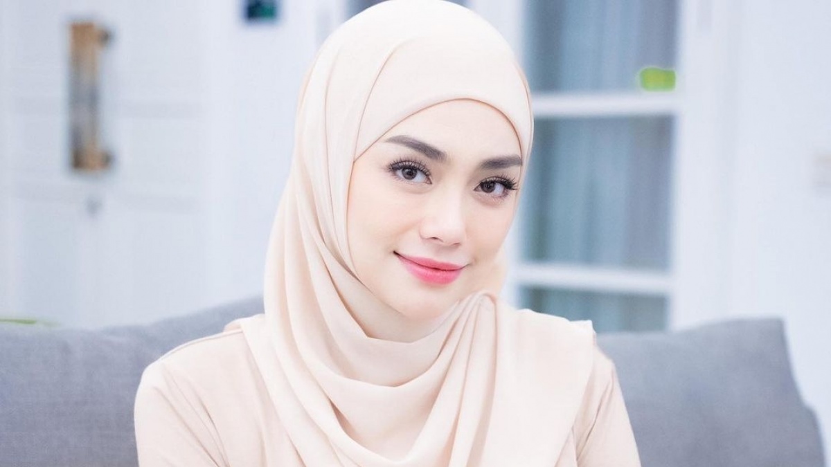 Celine Evangelista Mualaf, Sang Ibu Pernah Berharap Begini
