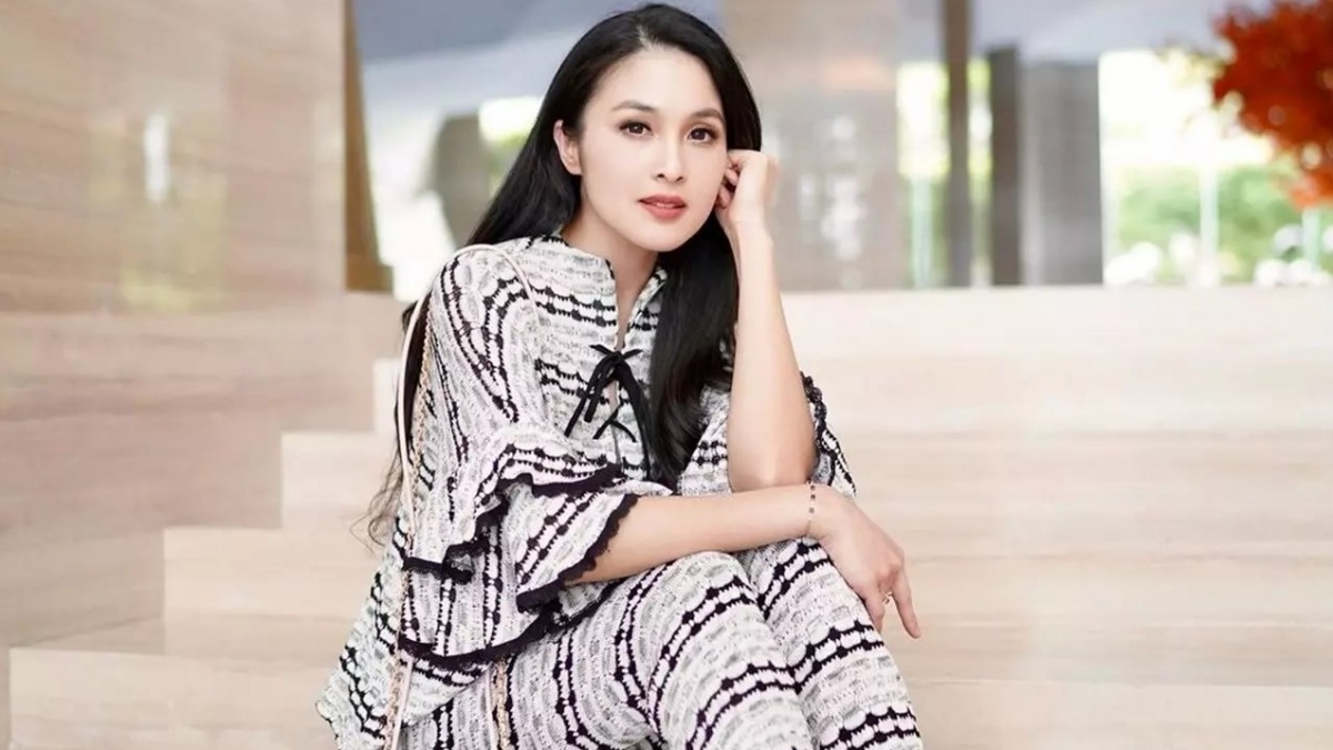 Apa Saja Hadiah Mewah Harvey Moeis buat Istri? Sandra Dewi Ngaku Tak Pernah Dibelikan Tas Branded
