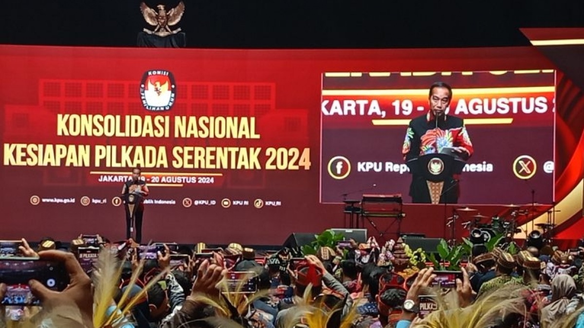 Bikin Tersenyum jelang Pilkada Serentak, Ini Alasan Jokowi Naikkan Tunjangan Insentif Anggota KPU 50 Persen