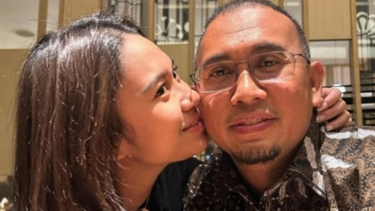 Imbas Serang Ahok, Jejak Pemberitaan Ayah Azizah Salsha Gerebek PSK Diungkit Lagi