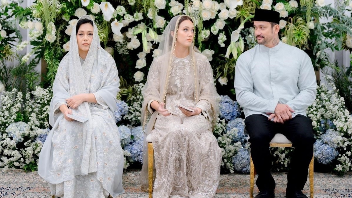 Siapa Mantan Istri Tora Sudiro? Sikapnya di Acara Pengajian Pranikah sang Anak Dipuji Berkelas