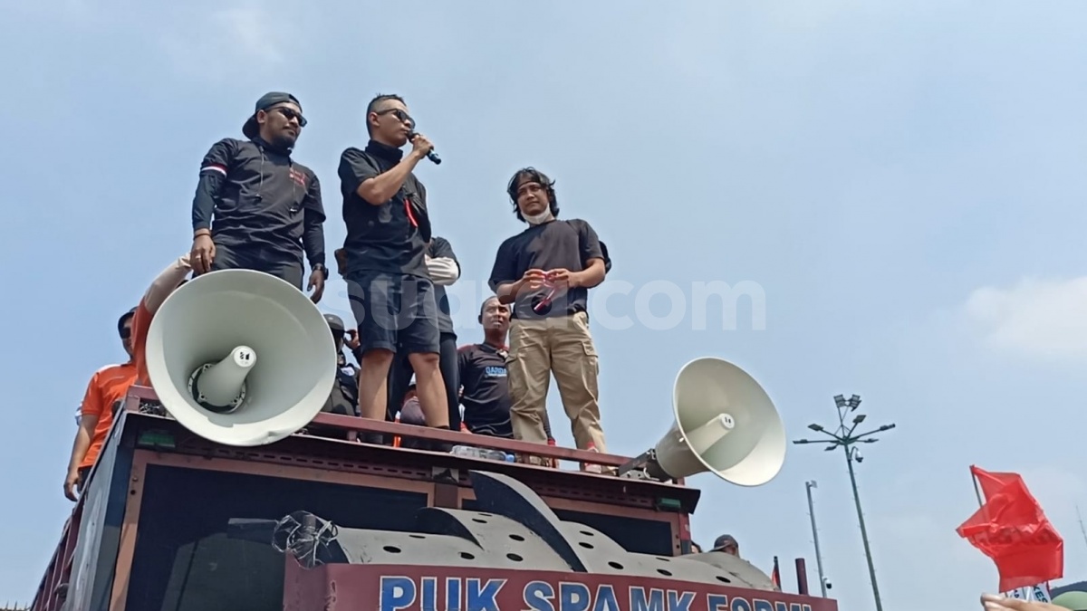 Ikut Aksi Kawal Putusan MK, Komika Bintang Emon Ungkap Alasan Ini