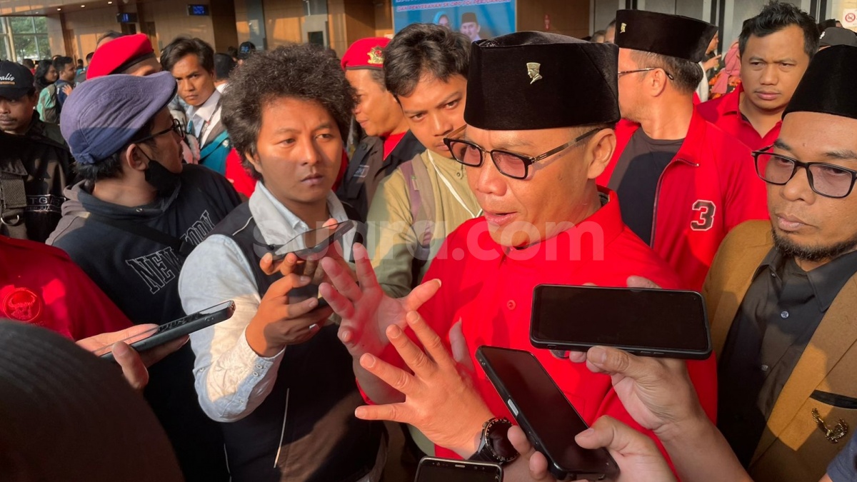 Ahmad Basarah Mendadak Sambangi Kediaman Megawati, Ada Apa?