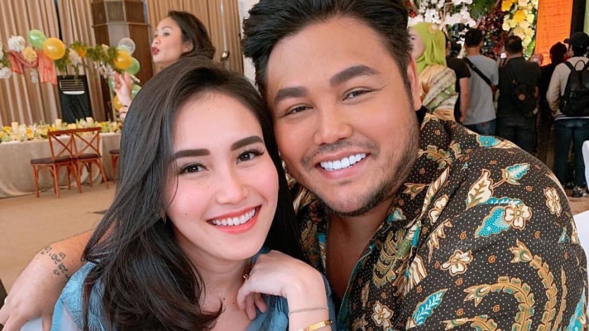 Ayu Ting Ting Tak Bawa Uang Saat Makan Bareng Teman, Ivan Gunawan Kirim Rp 10 Juta