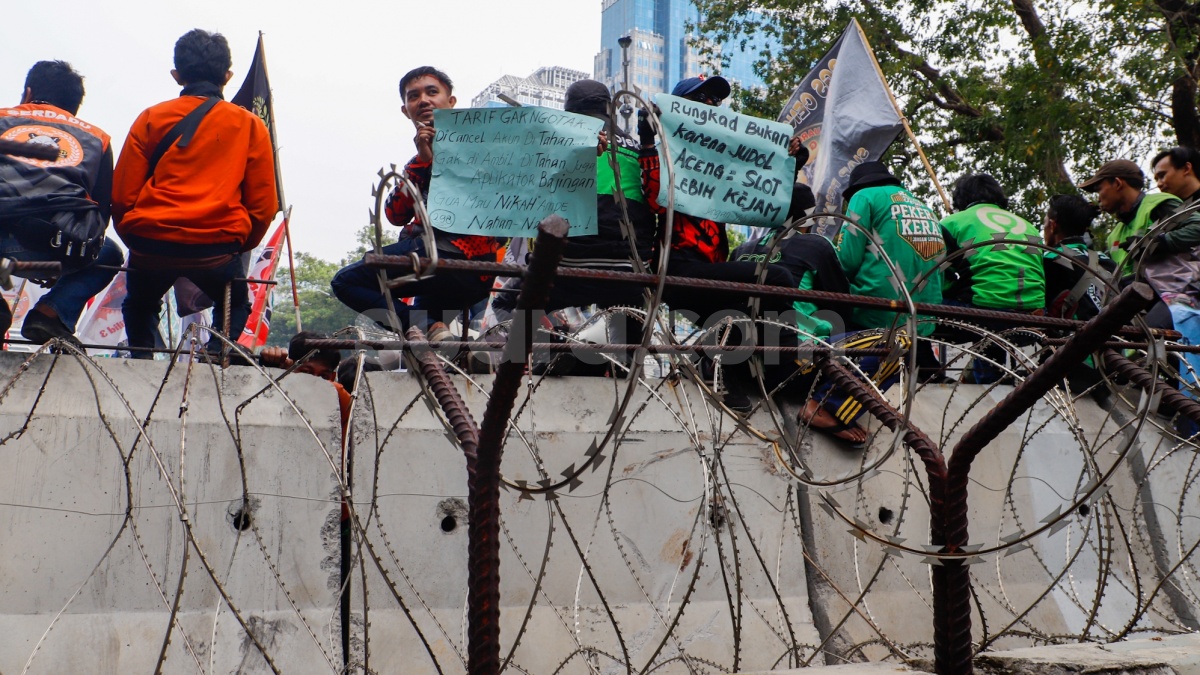 Mogok Narik, Pekerja di Jakarta Bingung Ngantor Gegara Ojol Demo Besar-besaran