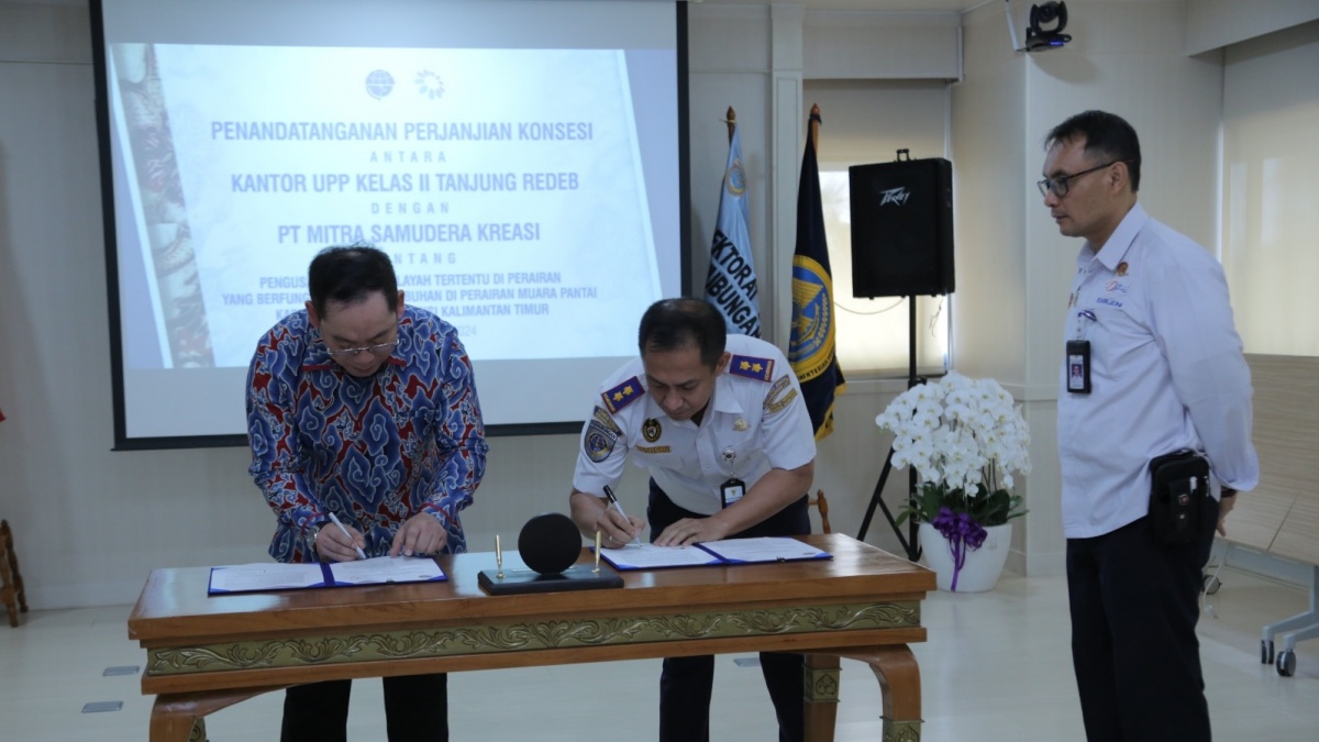 Kemenhub Tandatangani Perjanjian Konsesi Pengusahaan WTDP Muara Pantai