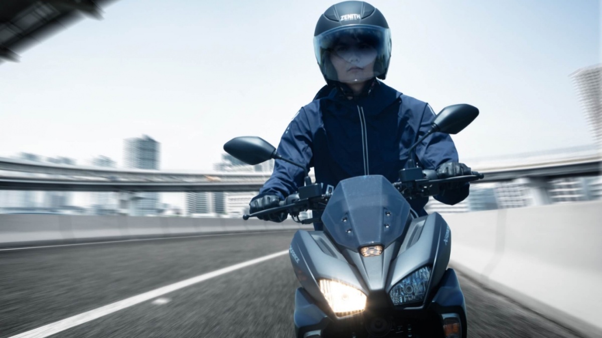 Sejantung tapi Beda Rupa: Mending Yamaha X Force atau LEXi LX?