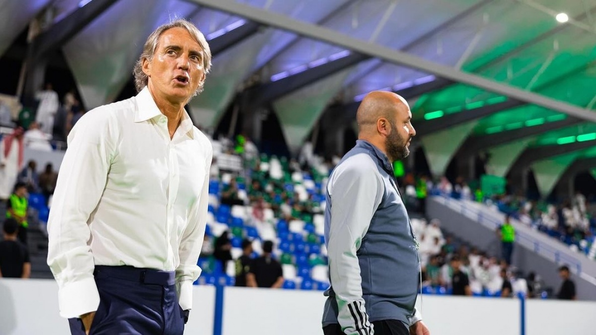 Roberto Mancini Masuk Kandidat Pelatih Baru Timnas Italia, tapi Antonio Conte Favorit
