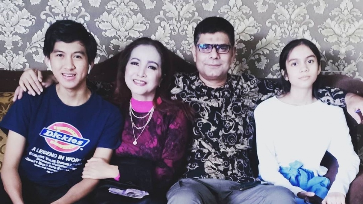 Siapa Ayah Sambung Iqbal Ramadhan? Berdarah Pakistan, Tapi Bolak-balik Digugat Cerai Machica Mochtar