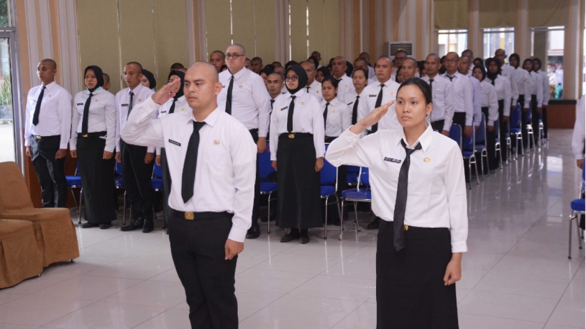 Tips Sanggah CPNS 2024: Foto Terlihat Tangan dan KTP Tidak Sesuai