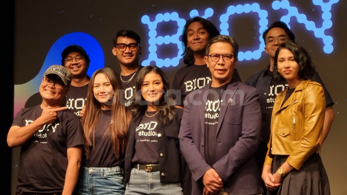 Bintangi Film Ambyar Mak Byar, Akting Happy Asmara dan Gilga Sahid Diragukan Sutradara