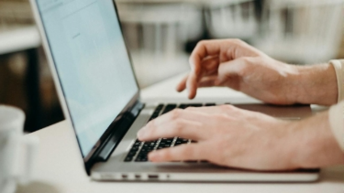Semprot Situs Apa? Jejak Akun Fufufafa Terlihat di Forum Sensitif, Email ChilliPari Ikut Terbawa