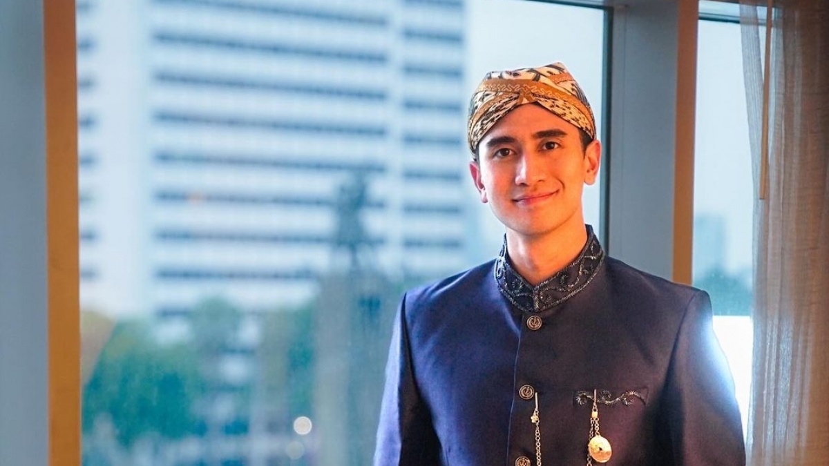 Sebelum Fuji, Verrell Bramasta Pernah Kenalkan Selebgram Ini di Acara Keluarga
