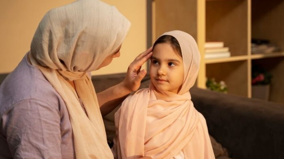 Simak Baik-Baik! Inilah Hukum Islam Anak Durhaka pada Ibu