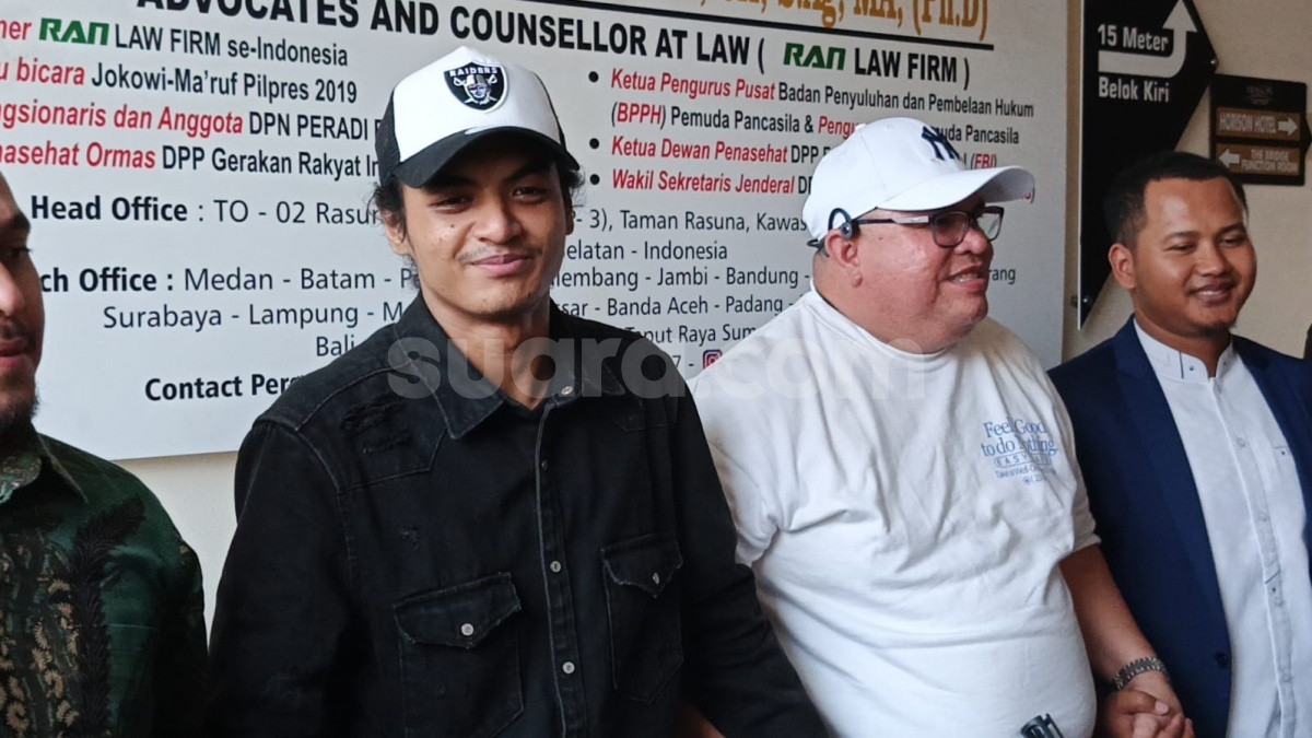 Bakal Diperiksa Polisi Hari Ini, Vadel Badjideh Adakan Rapat Malam-Malam dengan Razman