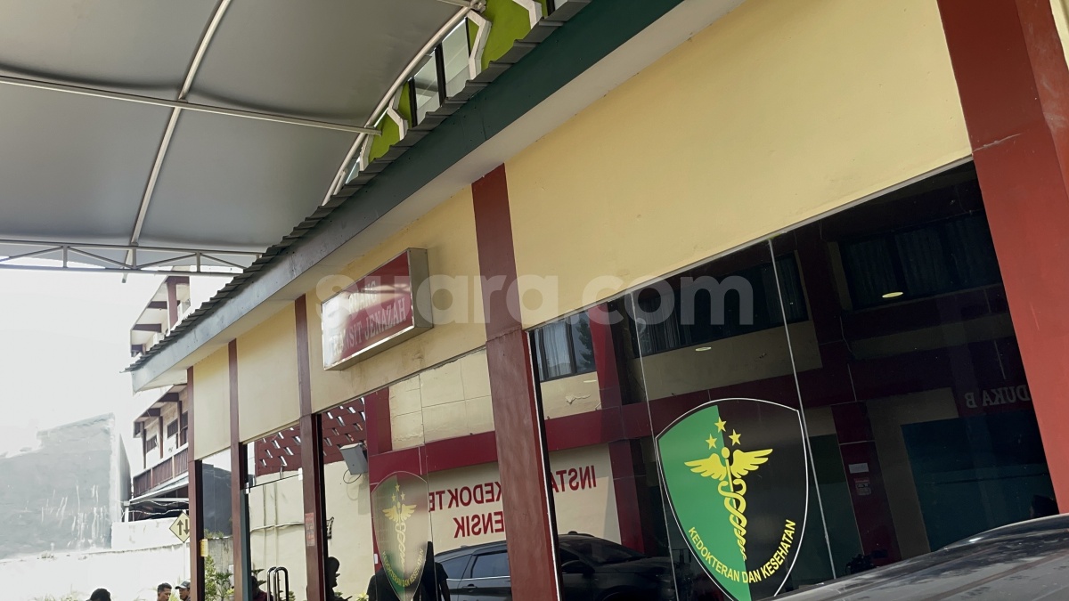 RS Polri Masih Identifikasi 10 Kantong Jenazah Korban Kecelakaan KRL di Bekasi