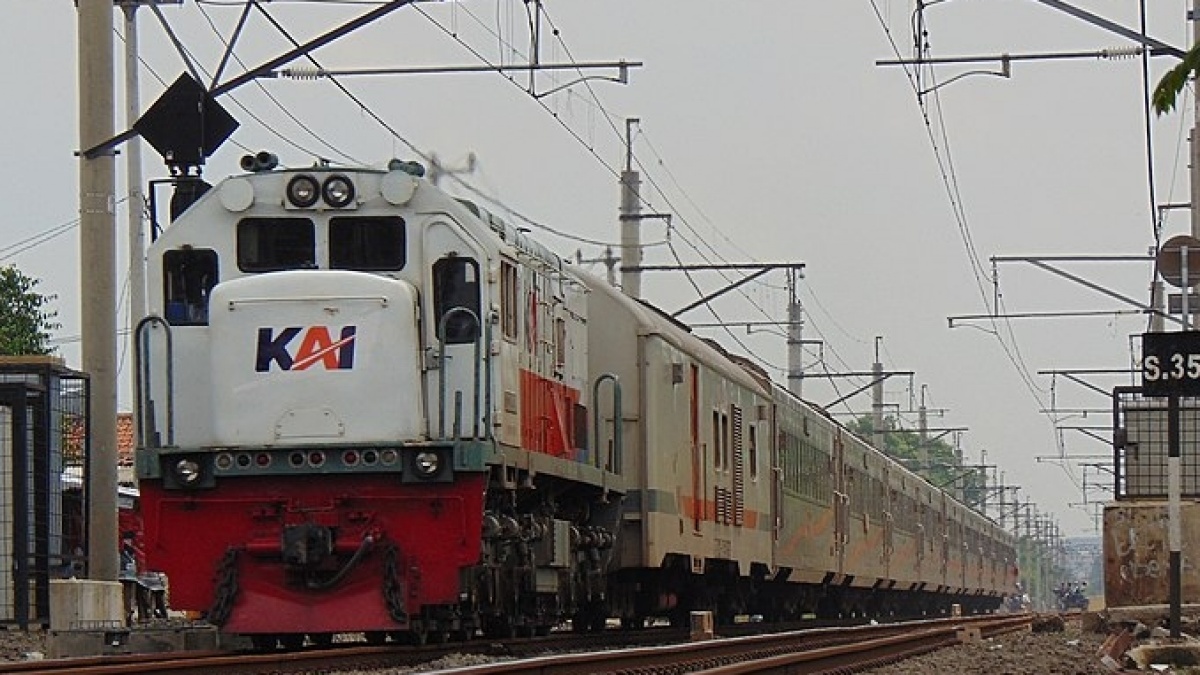 Naik Kereta Api ke Jakarta-Semarang Kini Tanpa Transit, Dari Stasiun Gambir Langsung Semarang Tawang