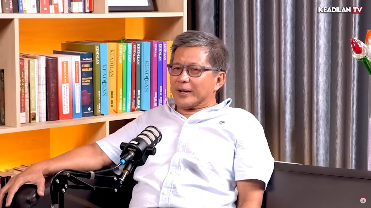 Hasto Tersangka Disebut Picu Ketegangan Internal PDIP, Rocky Gerung: Banyak yang Antre Gantiin