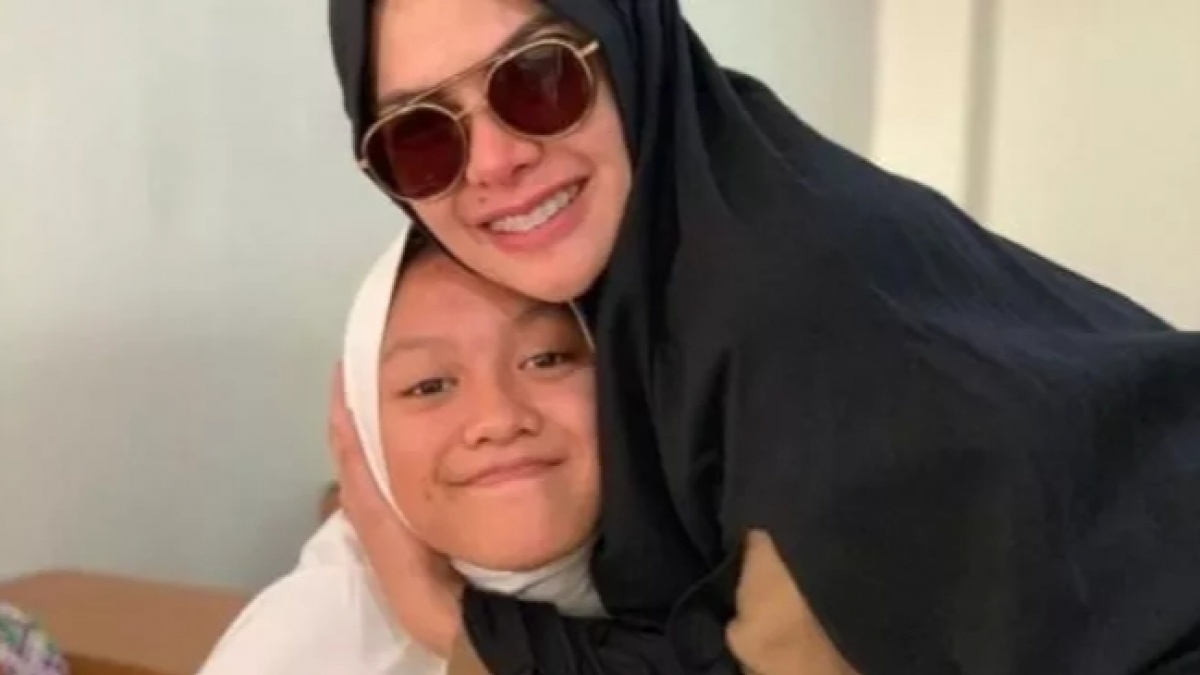 Nikita Mirzani Ngaku Lolly Tiru Dirinya, Doyan Biayai Hidup Laki-laki