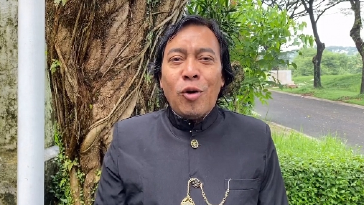 Jadi Anggota DPD, Komeng Akui Tak Dapat Jatah Mobil Dinas