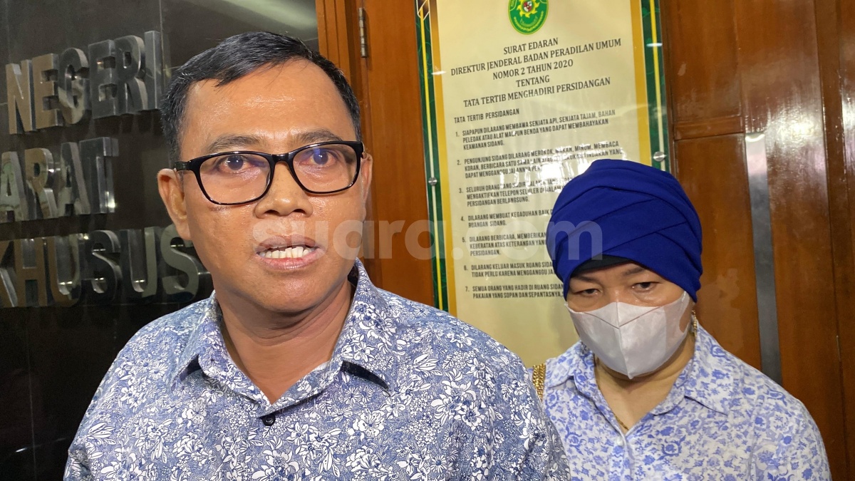 Fuji dan Verrell Bramasta Digosipkan Pacaran, Haji Faisal: Antara Keluarga Sudah Dekat