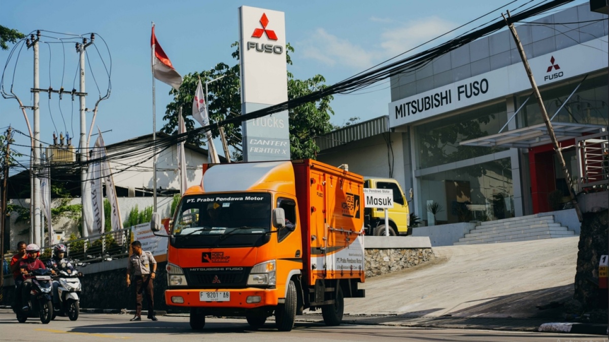 Sopir Truk jadi Elemen Paling Penting, Perhatikan Tips Keselamatan Berkendara