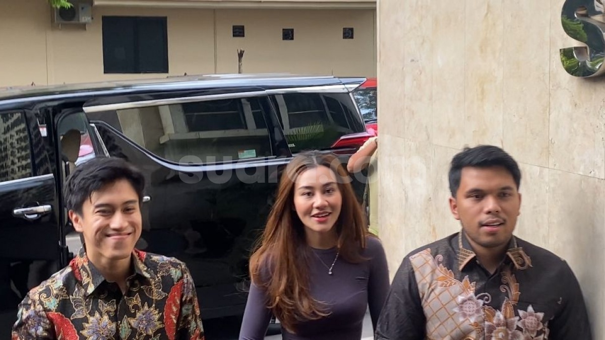 Aaliyah Massaid dan Thariq Halilintar Datangi Polda Metro Jaya, Bakal Mediasi dan Damai dengan Pemfitnah?