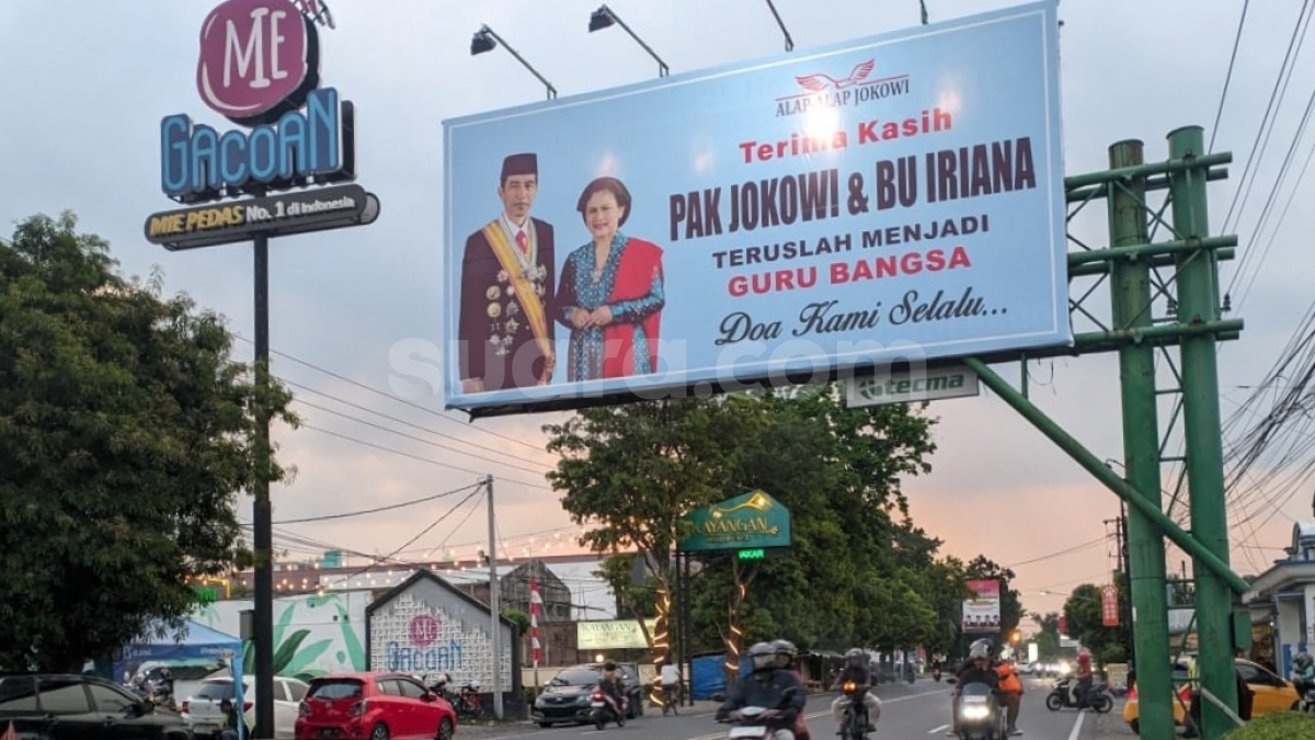 Baliho "Terima Kasih Jokowi" Bertebaran Tanpa Ma'ruf Amin, Ada Apa?