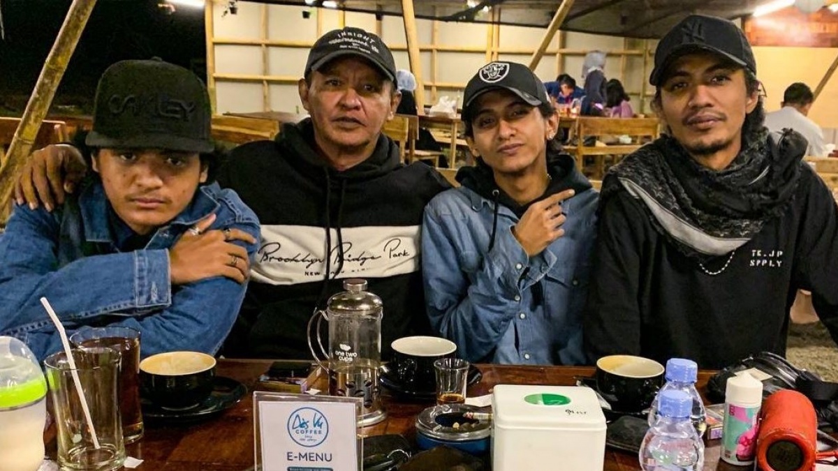 Umar Badjideh Harap Tuah Ramadhan Bebaskan Vadel Badjideh: Dia Mau Buka Puasa Bareng